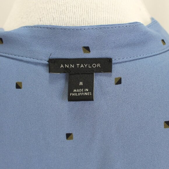 Ann Taylor Blouse Womens Size M Blue Long Sleeve Ruffle Pintucks Button Front - Picture 7 of 7